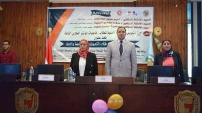 مشكلات التعليم بساقلتة بسوهاج في المؤتمر الجماهيري