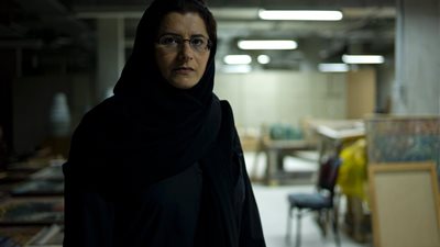 فنانة تشكيلية سعودية تجعل من 