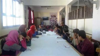 الشعر على مائدة مركز الموهوبين بجنوب سيناء