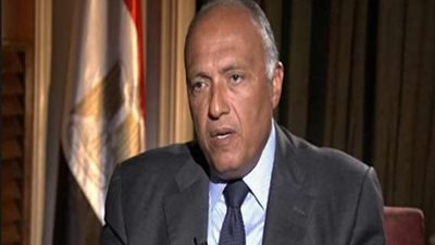 سامح شكري يعود من الكويت بعد رئاسة الدورة الـ12 للجنة المصرية الكويتية المشتركة