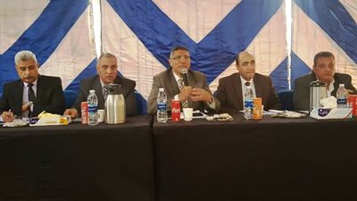 جنون الأسعار يضرب مزاد محلات دار مصر بالقاهرة الجديدة¨بالأرقام والصور