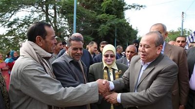 استقبال حافل لمحافظ كفرالشيخ بقرية أبوقطفة فى افتتاحات مشروعات بيلا