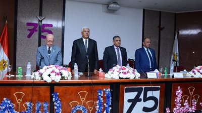 زراعة عين شمس تناقش زراعة الأرز فى ظل محدودية المياه