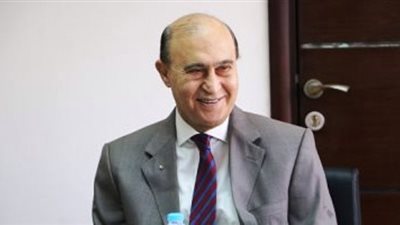 مميش:منح تيسيرات وإعفاءات جديدة لمشروعات المنطقة الاقتصادية