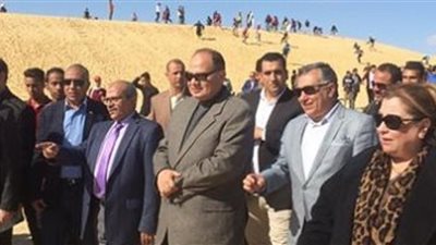 انطلاق فاعليات مهرجان الجامعات المصرية للتزحلق على الرمال بالفيوم
