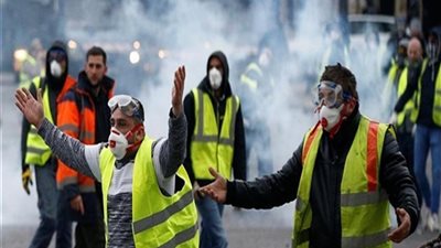 الشرطة الفرنسية عدد المعتقلين تجاوز 1726