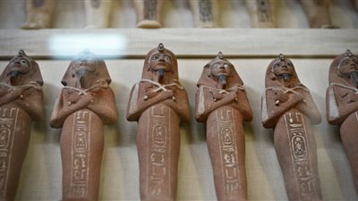 المؤبد وغرامة 10 ملايين جنيه.. عقوبة تهريب الآثار فى القانون الجديد