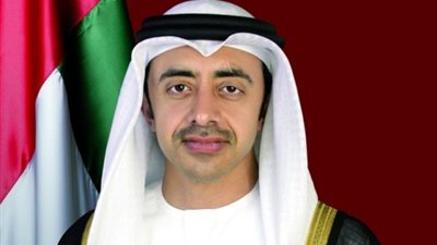 عبدالله بن زايد يغادر القاهرة