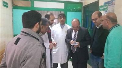 مدير الطب العلاجي يتفقد وحدة الغسيل الكلوى بمستشفي القنايات