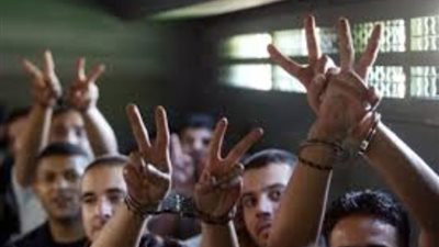 طرفا النزاع اليمني يتبادلان قوائم الأسرى والمعتقلين خلال مشاورات السويد