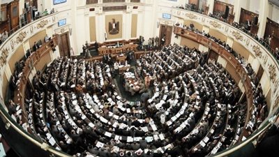 200 نائب يوقعون على قانون حذف خانة الديانة