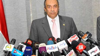 أبوستيت: أنا مزارع قصب قبل ما أكون وزير