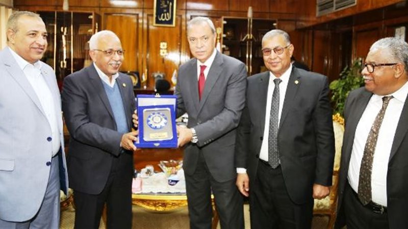 بوابة الجمهورية
