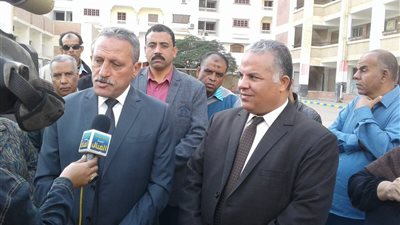 إعانات مالية في احتفالية ذوي الاحتياجات الخاصة بالإسماعيلية.. صور