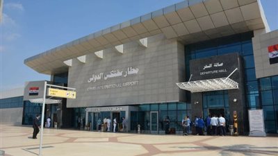 مصرللطيران تبدأ تشغيل رحلات داخلية من مطار سفنكس في اجازة نصف العام
