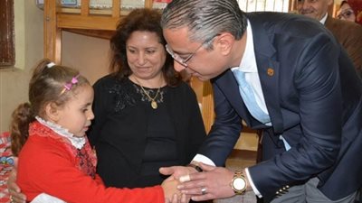 بالصور.. المحافظ يشهد احتفالية مدرسة النور للمكفوفين بمناسبة عيد ذوي الاحتياجات الخاصة