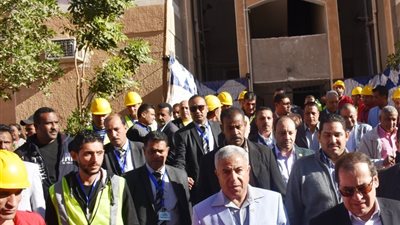 إطلاق توصيل أول شعلة للغاز الطبيعى بحى الصداقة الجديد بإجمالى 15 ألف وحدة سكنية