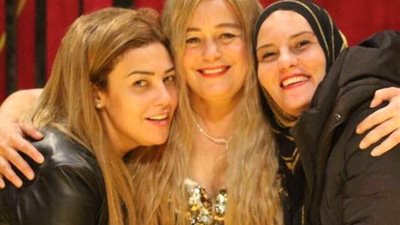 ناصر عبدالحفيظ: فاتن الحلو بخير وخبر وفاتها شائعة سخيفة