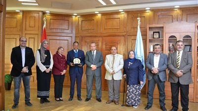 برنامج الغذاء العالمى بجامعة السويس