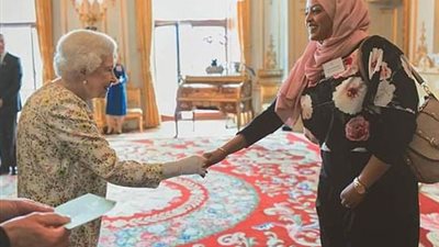 القنصلية فى لندن تكرم إيناس هلال بمناسبة تكريمها من قبل ملكة بريطانيا