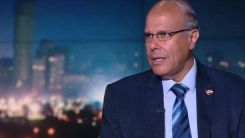 الدكتور أحمد عبد