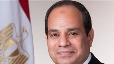 السيسي يوجه الدعوة لأسر الشهداء لحضور مباراة مصر وجنوب أفريقيا اليوم