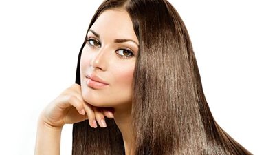 3 وصفات طبيعية لشعر لامع وجذاب