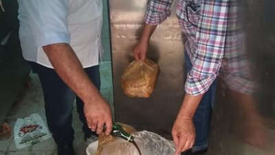 صحة الشرقية تعدم 516 كجم أغذية بإحد مطاعم الزقازيق