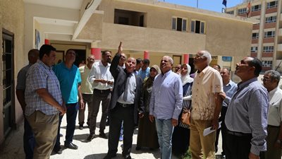 تنفيذا لقرارمحافظ السويس .. البدء في صيانة مدرسة صلاح نسيم للتعليم الاساسي