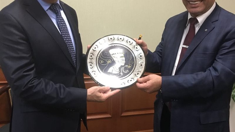 بوابة الجمهورية