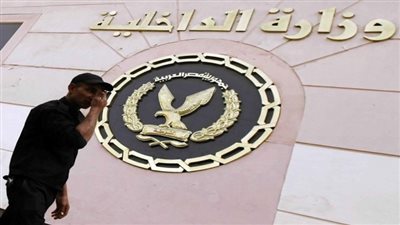 ضبط 102 قضية ابتزاز عبر شبكة 