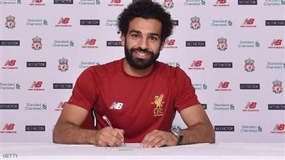تعرف على تفاصيل عقد محمد صلاح الجديد مع ليفربول