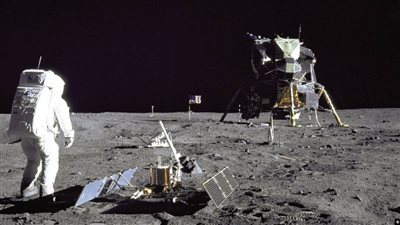 50 عاما على هبوط الإنسان على القمر