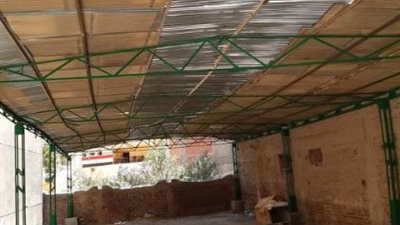 سوق مركزى بحي غرب أسيوط ومنافذ لبيع المواد الغذائية المخفضة للمواطنين