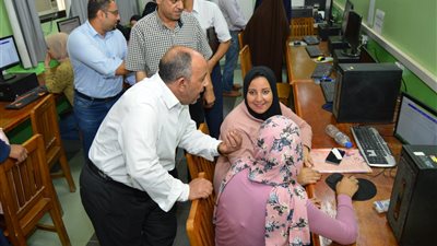 تنسيق الجامعات 2019..اقبال كثيف على معامل زراعة عين شمس في أول ايام التنسيق..صور