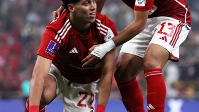 فرحة عارمة لعاشور بعد الفوز على اتحاد جدة - شاهد
