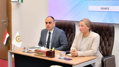 وزيرة البيئة تستعرض أهم الملفات بقطاع نوعية البيئة