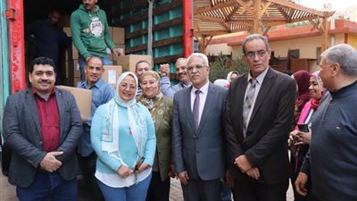 تسليم التابلت لطلاب اولي ثانوي بالقاهرة خلال ساعات