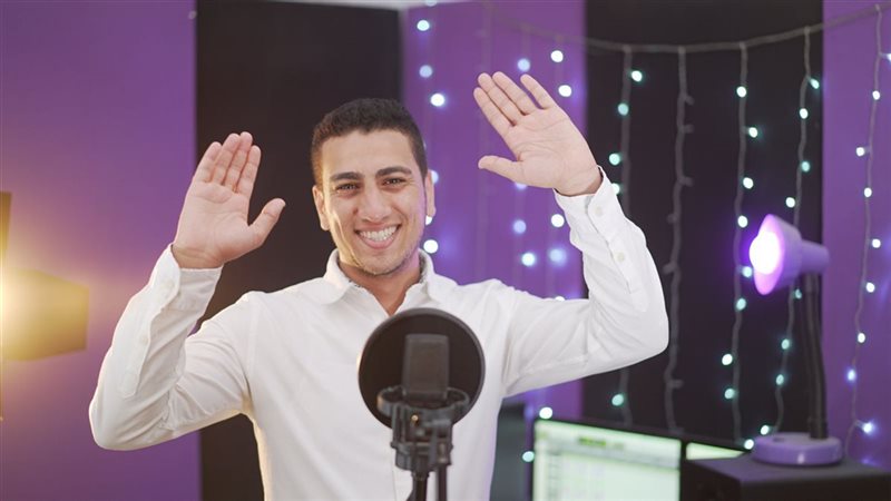 المنشد الديني أحمد