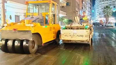 محافظ الشرقية يتابع أعمال الرصف بشارع القومية