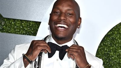 أول تعليق لـ تيريس جيبسون نجم Fast and Furious بعد وصوله مصر