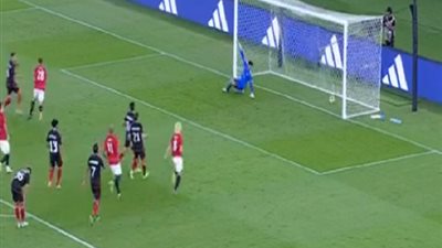أوراوا اليابانى يدرك التعادل امام الاهلى بالهدف الثانى .. شاهد