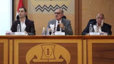 محافظ كفر الشيخ يتابع تنفيذ إزالة التعديات على الأراضي الزراعية