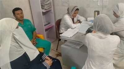 توقيع الكشف على 11 الف مواطن خلال 7 قوافل بقرى المنيا