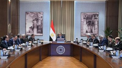 مدبولي يتابع إجراءات سد العجز بأعداد المعلمين على مستوى الجمهورية