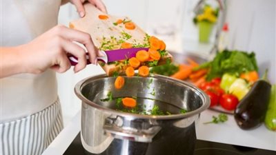 8 نصائح للحفاظ على الطعام من التلوث..تعرف عليها