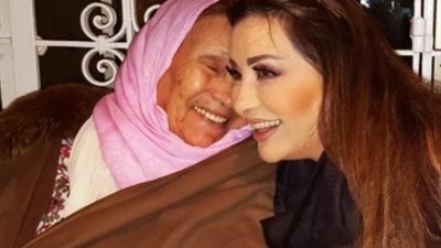 لطيفة تغادر الى تونس لتشييع جنازة والدتها غدا