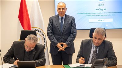 وزير الري يشهد بروتوكول تعاون للنهوض بزراعات قصب وبنجر السكر