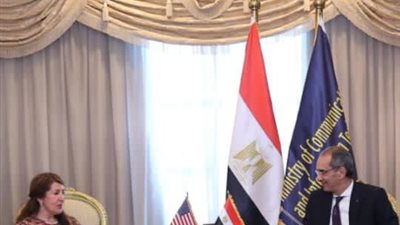 وزير الاتصالات :مصر غنية بالكوادر التكنولوجية
