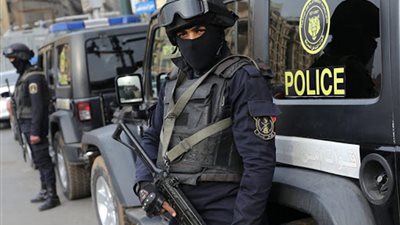 الداخلية: ضبط 135 قطعة سلاح وتنفيذ 58 ألف حكم قضائي